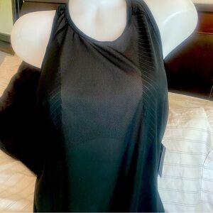 NWT Athleta Surge Tank Unstinkable Black XL